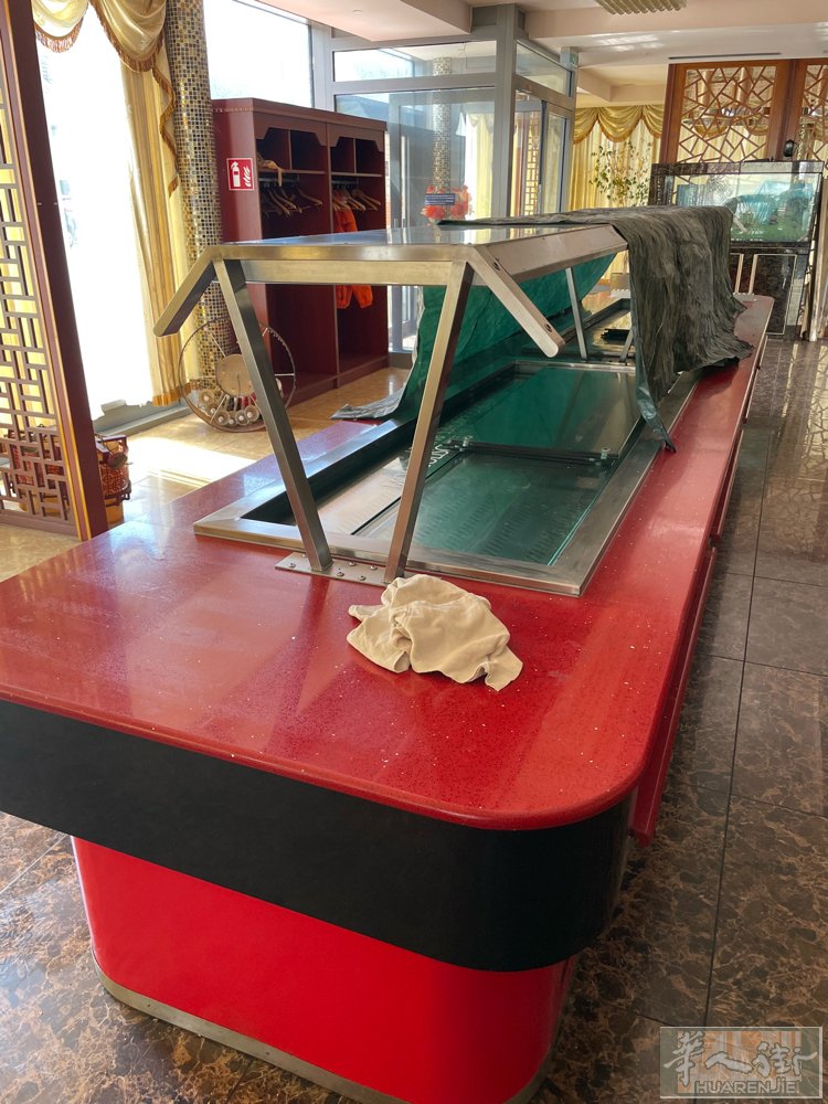 饭店所有设备出售自取 电话00436606578638 微信Zhu4157868