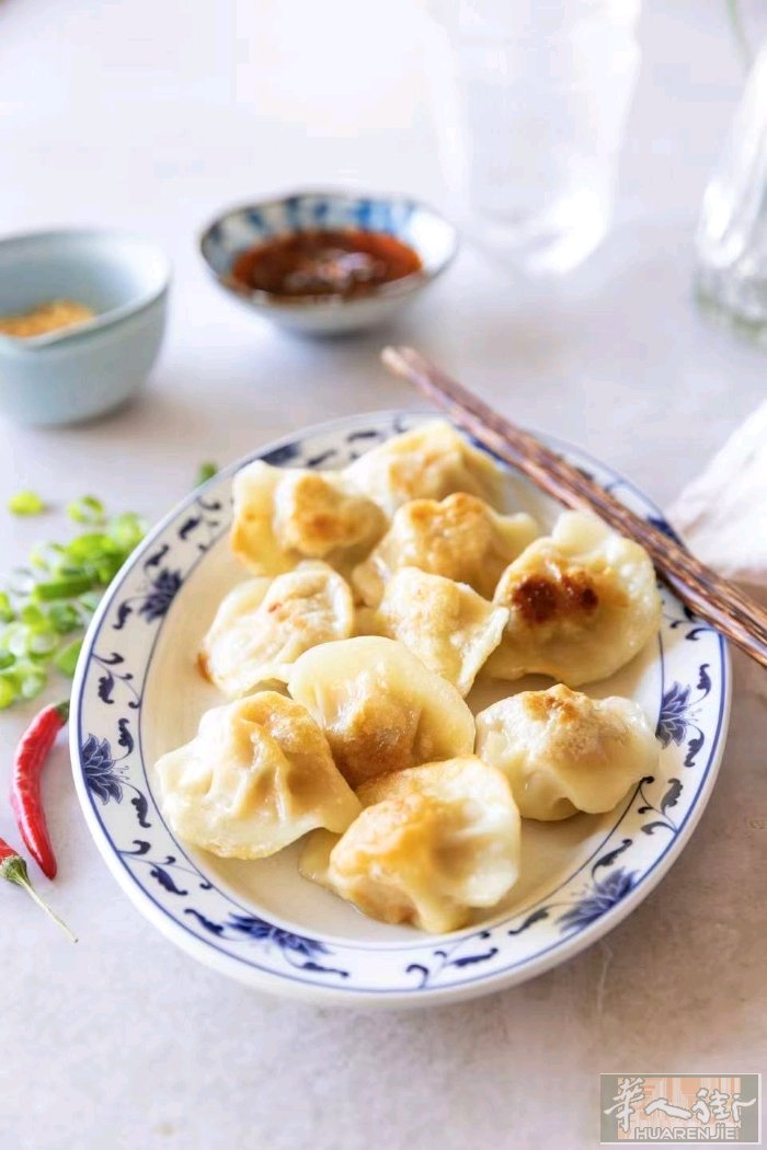 【公司特惠｜高品质饺子限时供应】  本公司现有大量优质饺子库存，现面向客