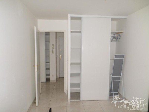 https://att.huarenjie.com/attachment/information/20260417/1776366904402980.jpg