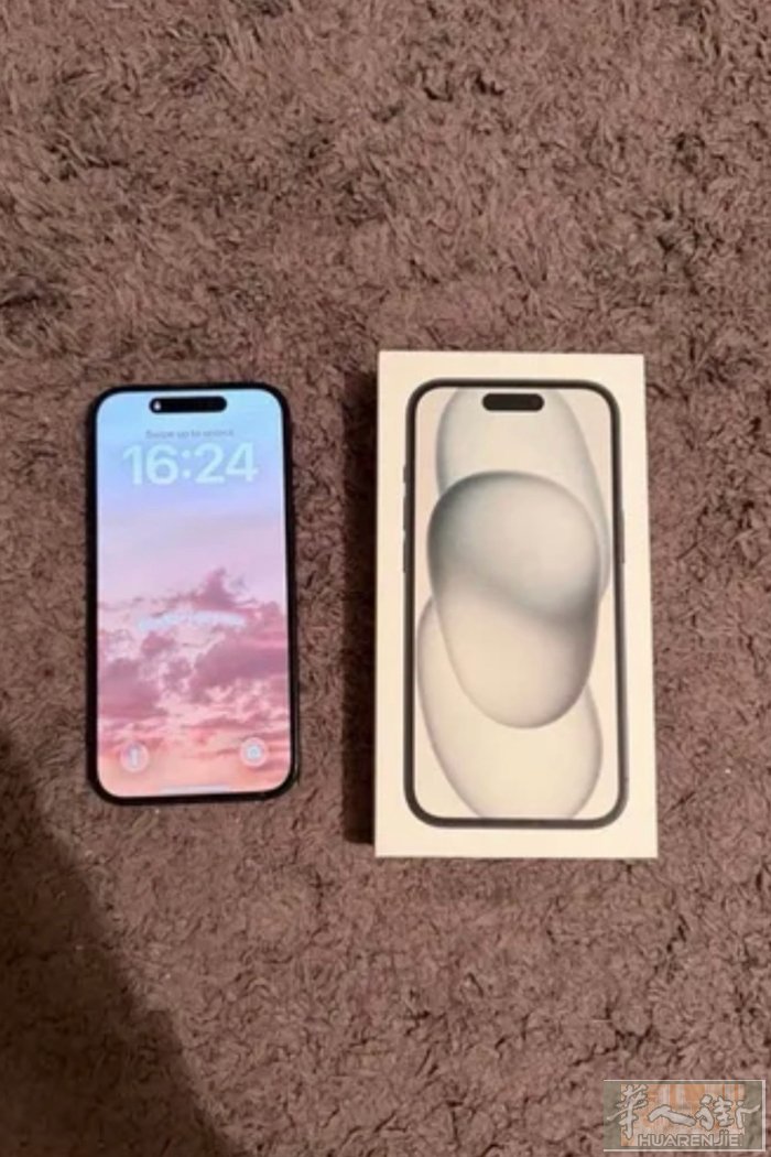 iPhone 15