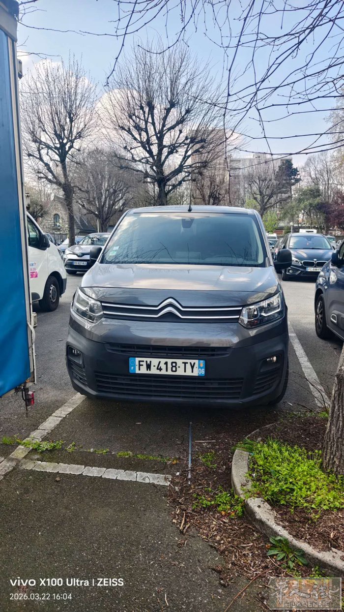 2020年雪铁龙小货车 3座，19万公里，高配带倒车影像蓝牙导航CarPlay等