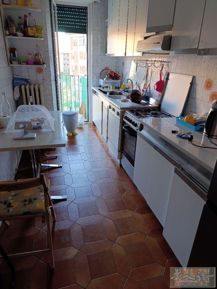 Quarto oggiaro viatongarone 1号D有电梯有暖气大小房