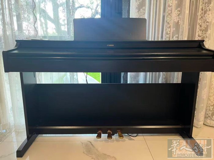 二手yamaha数码钢琴转卖 包括升降凳子. 需自己来运 联系电话3319273