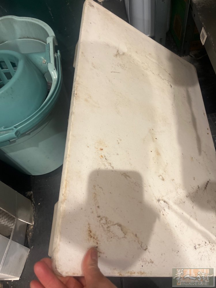 餐馆用的白色货板需要的的联系3778153456