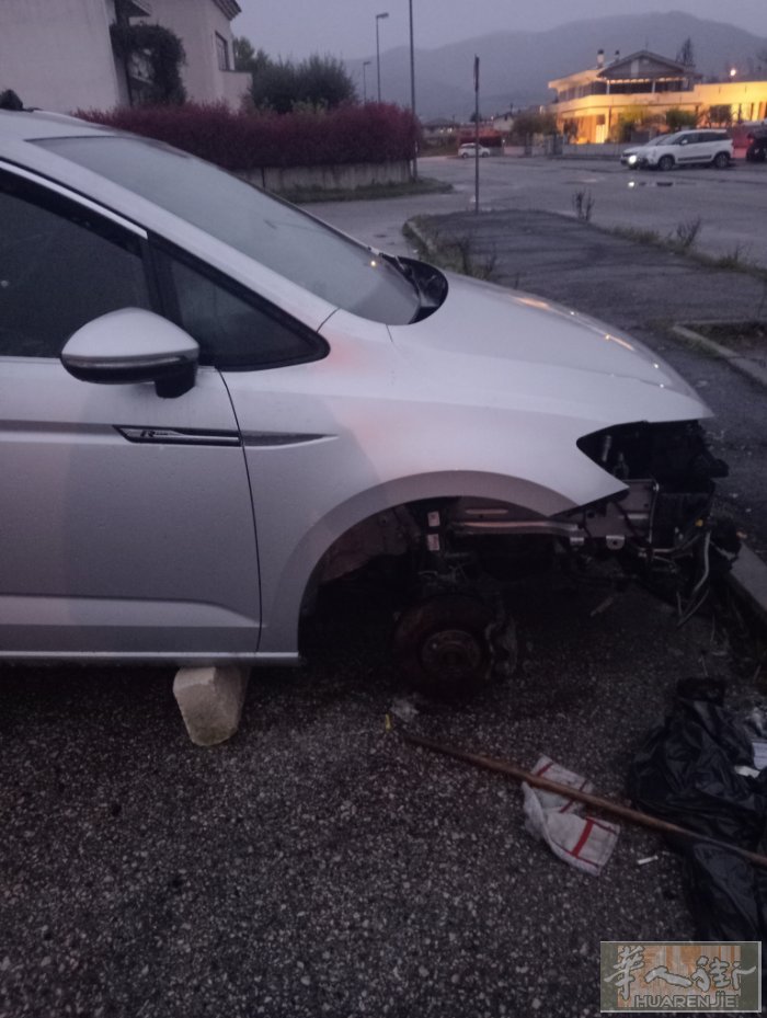 华人同胞普拉托地区汽车🚗修理上门服务价格合理速度快