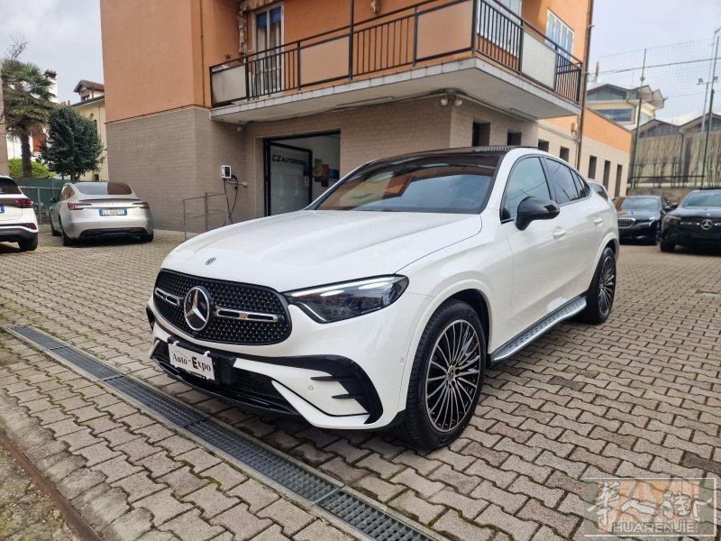 现车！ 奔驰🚗GLC 200 COUPE 汽油轻混 204CV🔥 6800公里.