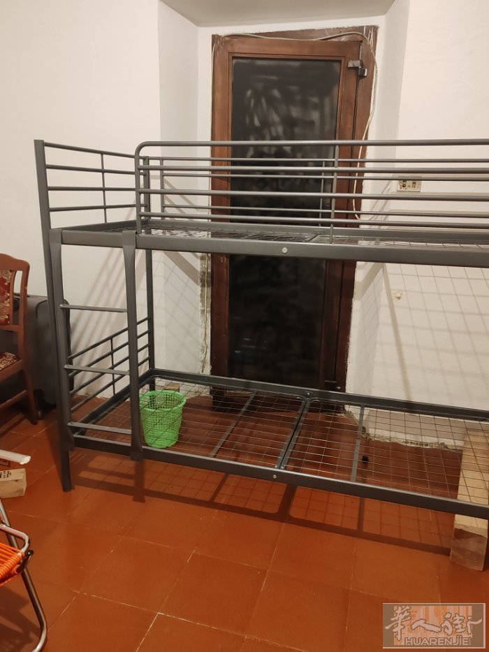 中囯街二手上下铺转让