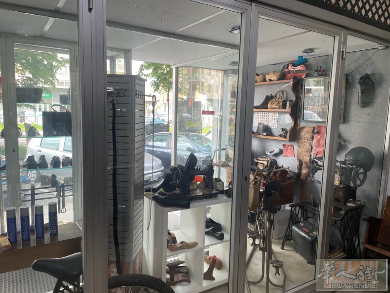 都灵意大利人修鞋店要卖 店里设备齐全 可以加修改 房子面积大 333163971