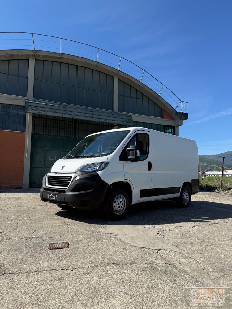 Peugeot Boxer 2.2 BlueHDi 2.2 柴油 手动挡 120