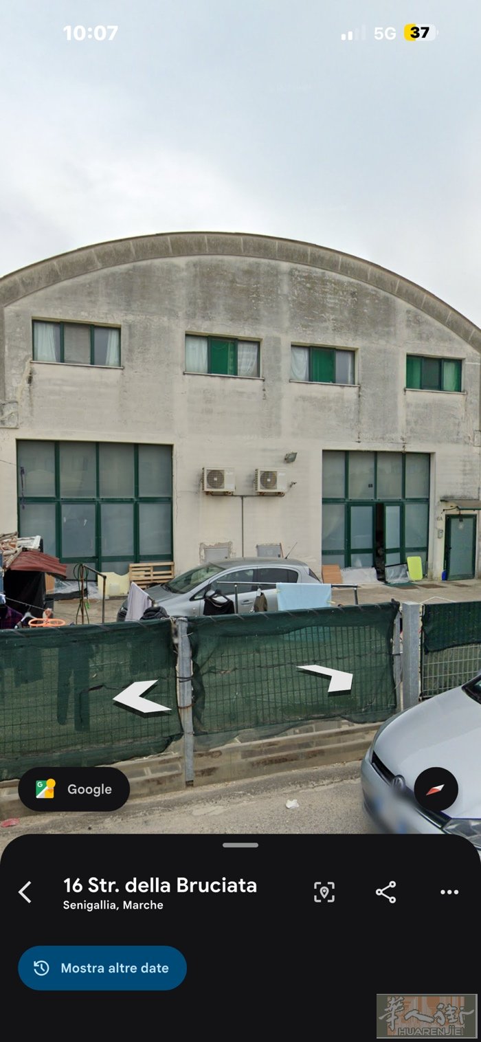 Senigallia，Maestrale大公司后面 2辰房屋出租，一共300平方