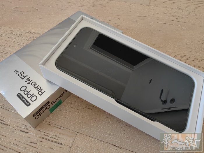 转让全新oppo reno14fs，12gb+512gb