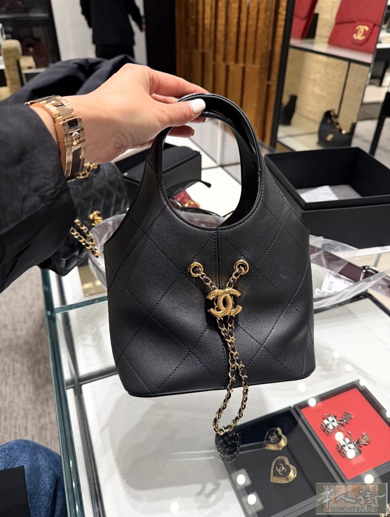 📢线上看款/包包鞋子手表衣服，别的城市均可送货！