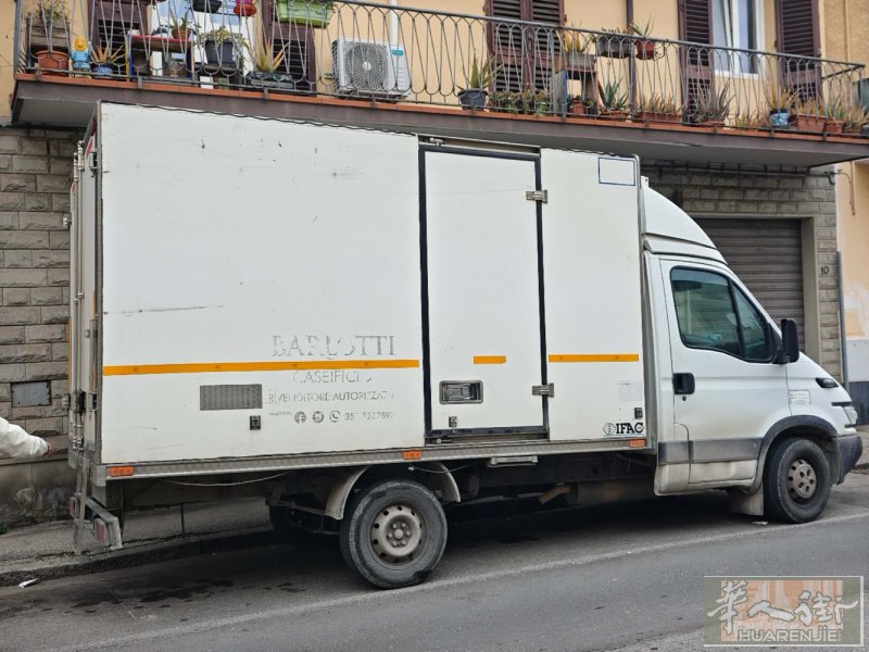货车卖 3800euro 本人要回国 现在便宜卖 3496148277