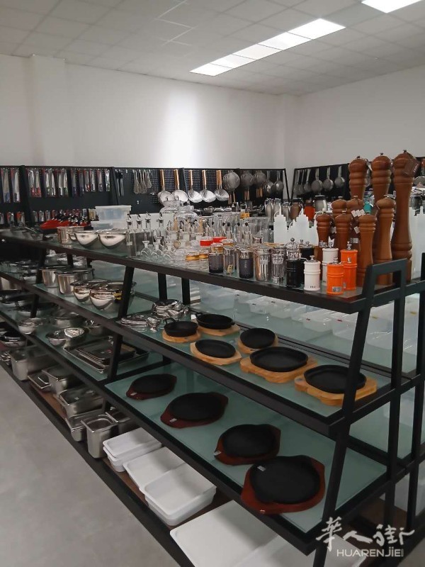 https://att.huarenjie.com/attachment/information/20260426/1777218100654751.jpg