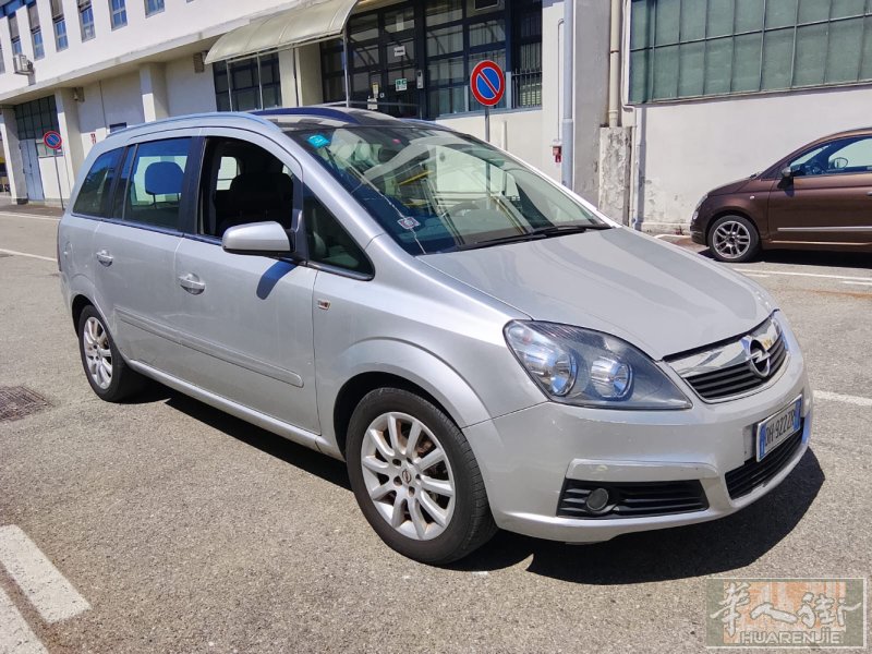 Opel zafira 汽油车 7座 2007年 17 万公里 手动挡 空间大