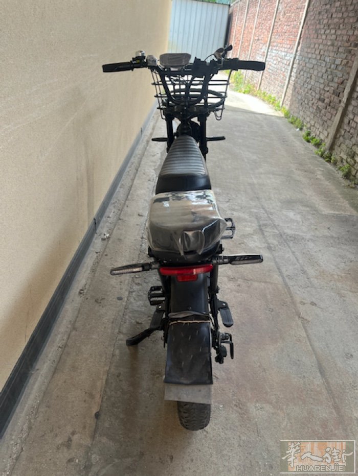 巴黎94t9出电动自行车 去年10月购买，有发票，1300原价，价格780，续航