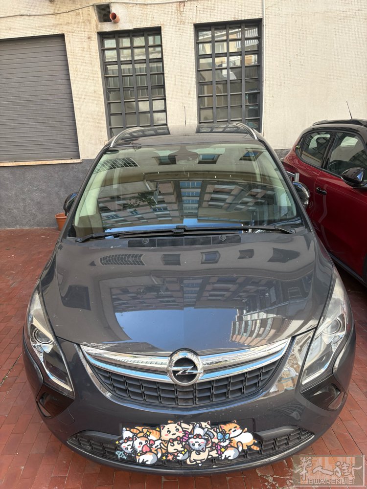 2016年 Opel Zafira 7座 16万 公里。刚刚做了全车油漆，一直都