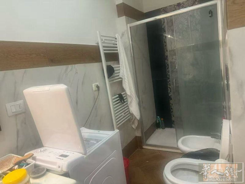 看房速度[勾引]中国街via pistoiese449号附近地坪层单身公寓出租。