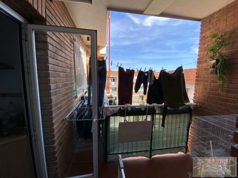 Calle Gomez de Avellaneda,25 ​三室一厅二卫，80平