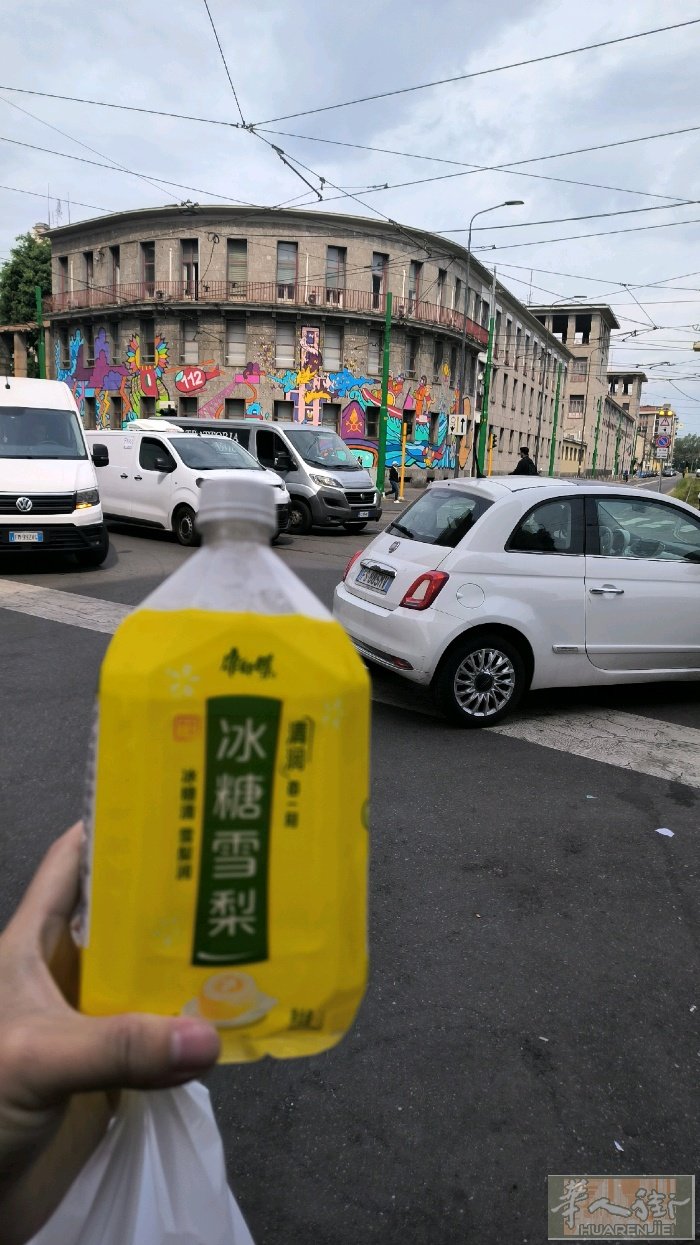 全意大利有老板要汽车钣金工吗，在国内做轿车钣金维修的，刚到意大利没得身份。有要的