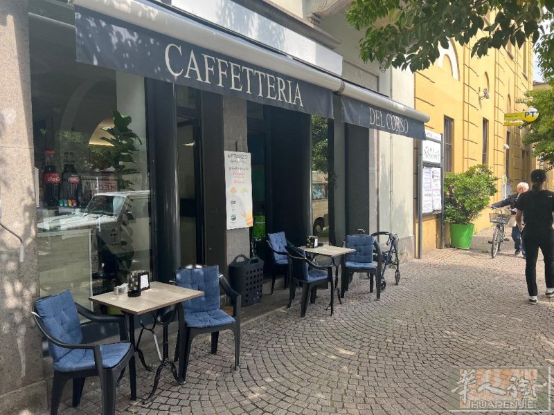 vendesi bar  -TAVOLA FREDDA  monza   corso milano 58 attività   79,000€