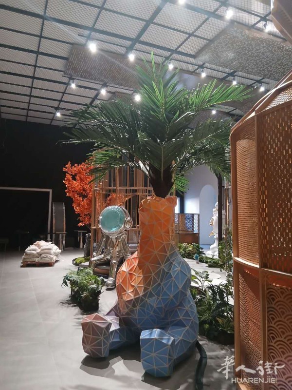 https://att.huarenjie.com/attachment/information/20260429/1777476839601903.jpg