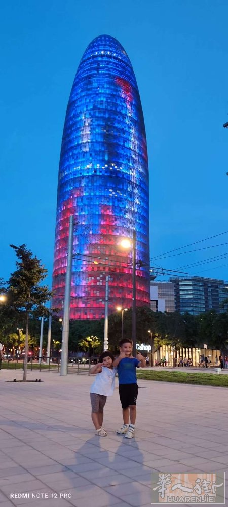 巴塞罗那出一份面包店的 盈利合同，只能WhatsApp联系688033084