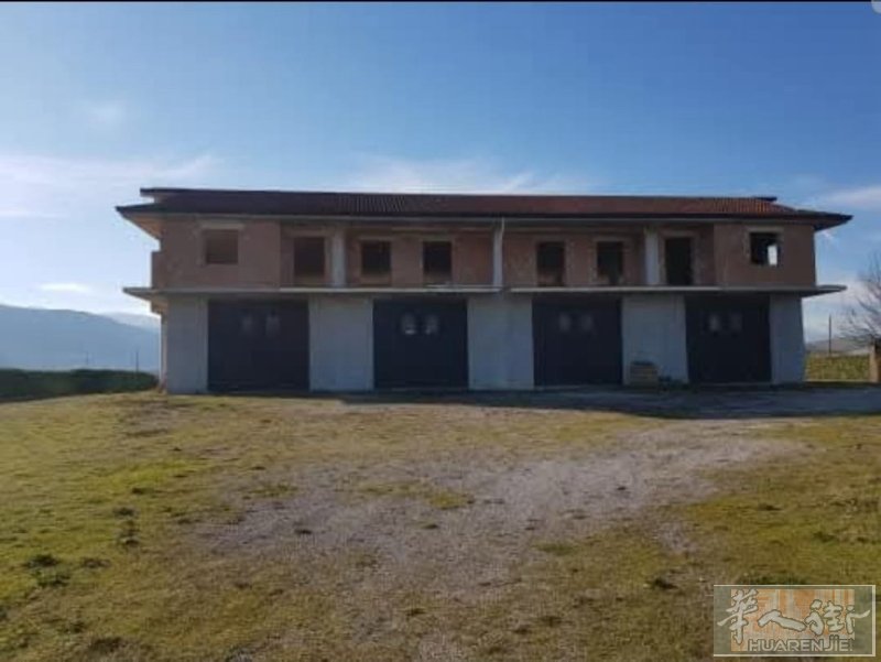 Salerno 出售仓库房产  私人☎️：+39 393 543 7820  出