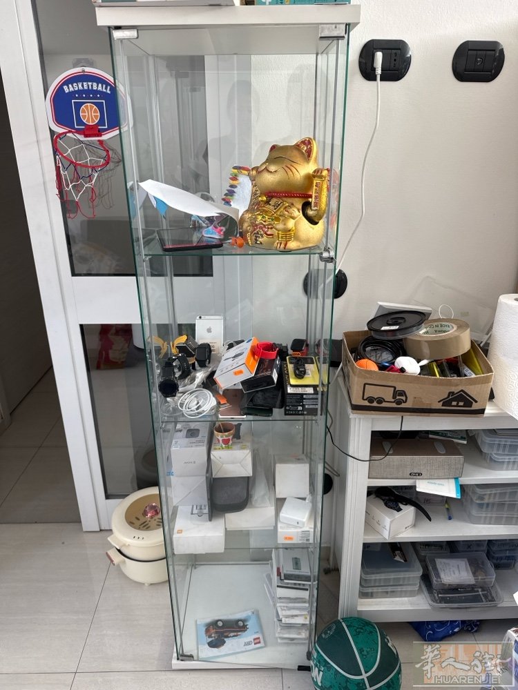 六个玻璃货柜200欧，华人街