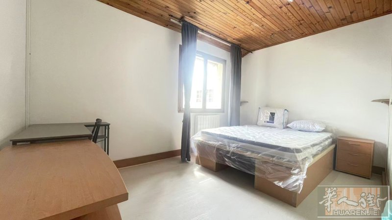 地铁7号线，villejuif，房间出租，450欧元，有家具，房补