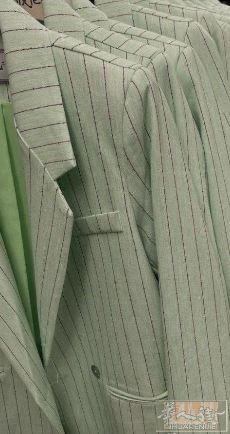Prato专业烫帮工团队 服装公司需要帮忙赶货烫的，随时可联系我们，每个成员都有