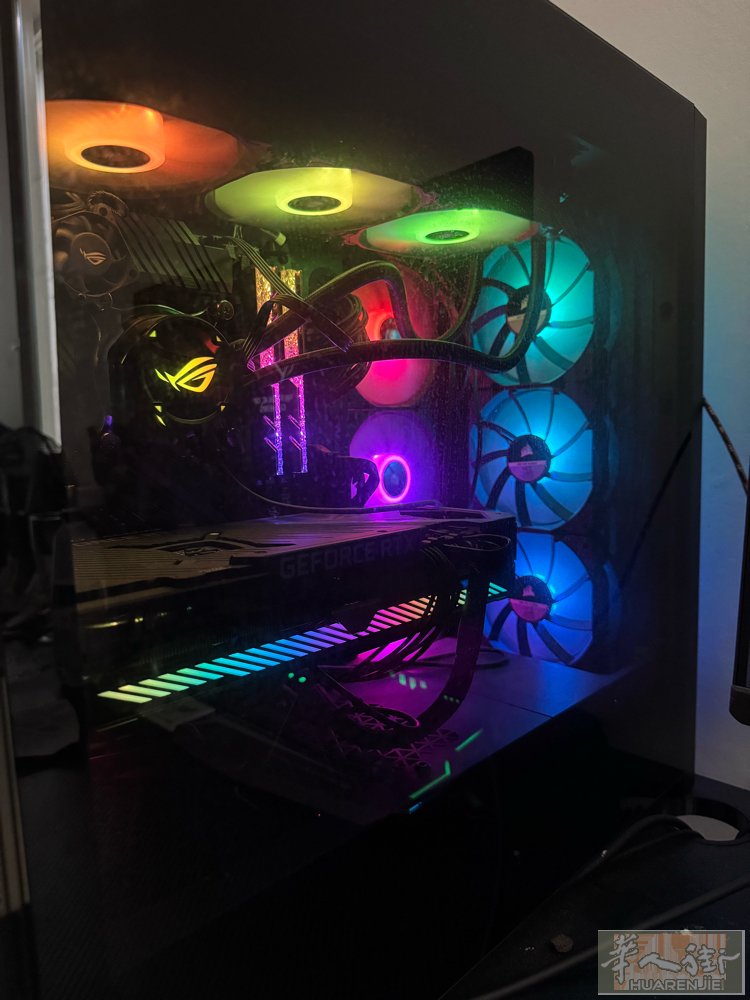 华硕全家桶ASUSROGSTRIXFPS老玩家因工作原因搬家放着很久没玩不想积灰