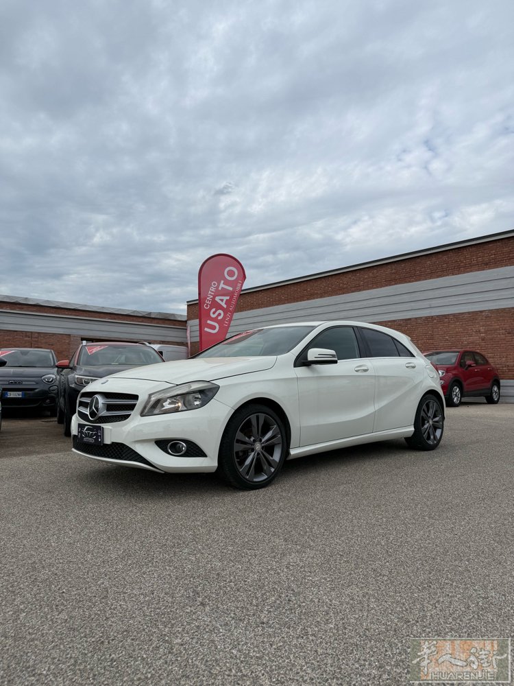 新手可开Mercedes-Benz A 180 CDI Dark Night E