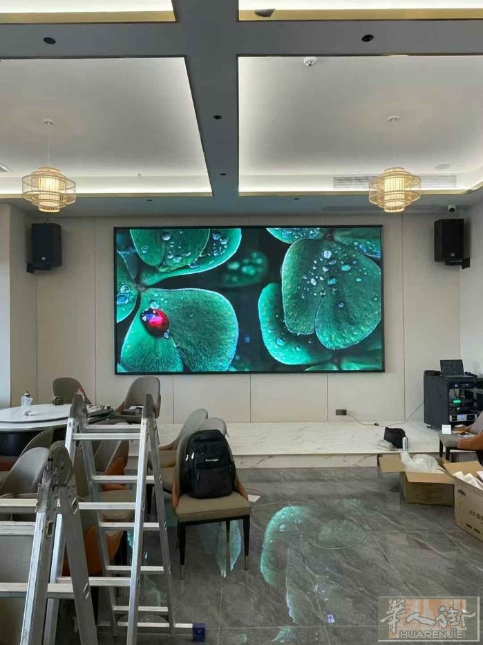 为您打造高级卡拉OK包厢，出售LED大屏我们来自工厂源头价格实慧。比如您有卡拉O
