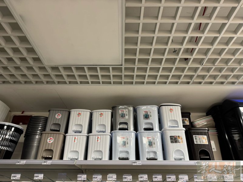 垃圾桶低价出售 部分地区可配送