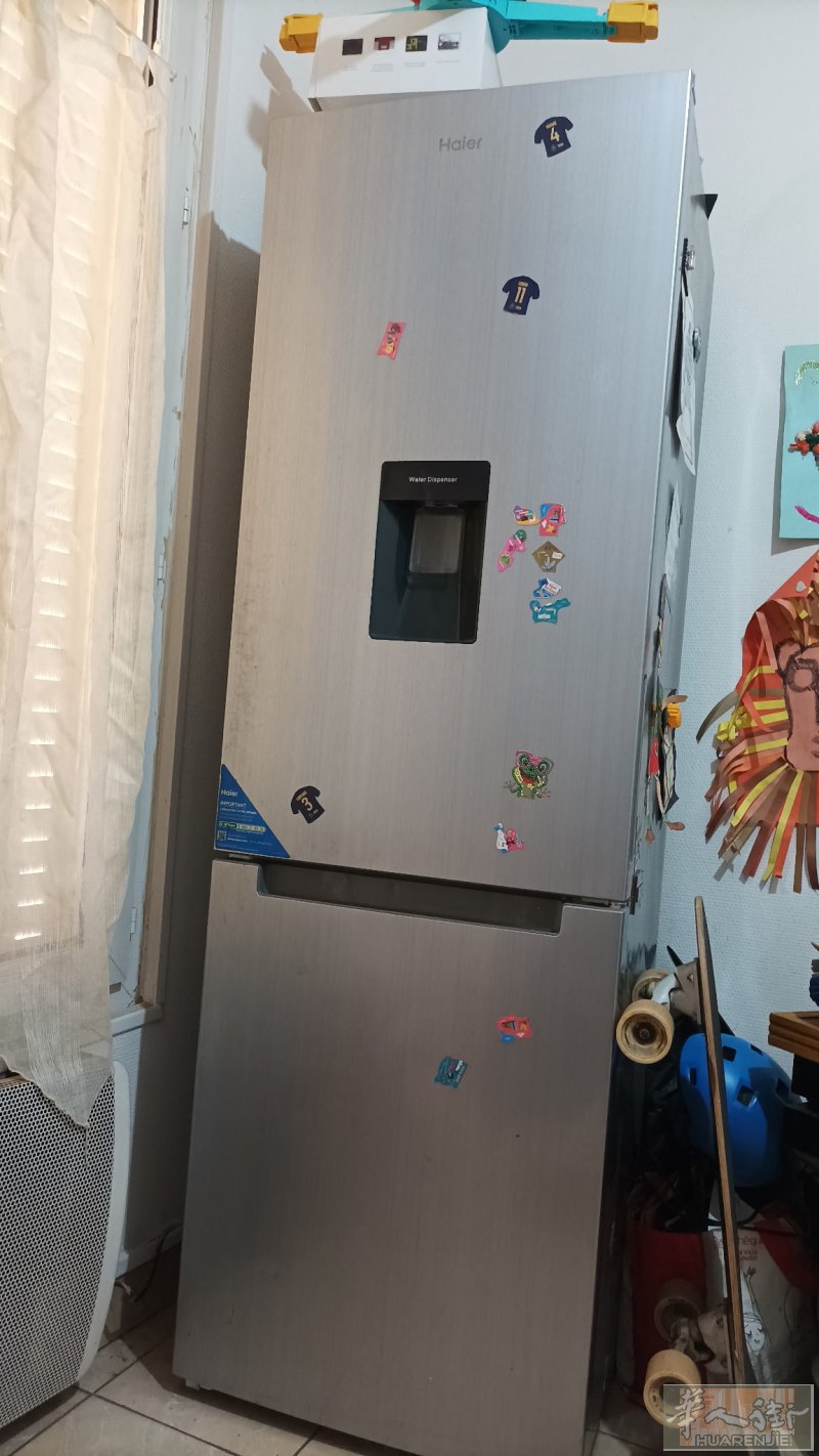 9成新冰箱加3层冷冻转让 321L冷藏量 220L冷冻量 节能环保 自取