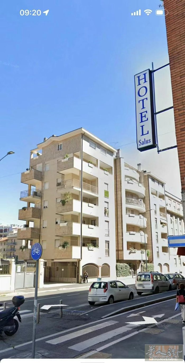 高性价比黄线affori centro 地铁口，好房长租！2室一厅2卫超大露台，