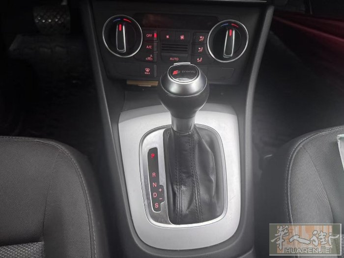 普拉托出 2017年audi q3 2.0 柴油自动挡，状态好，每天在开，快12