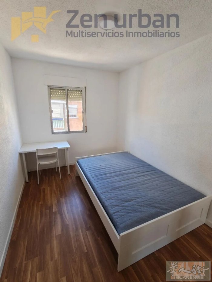 近Alcorcón Central火车站和地铁站，4个房间出租近Alcorcón