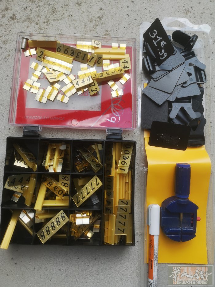 服装店皮包零售店用品，价格机，标签磁性取扣器出售200欧元，有需要者请来电，06