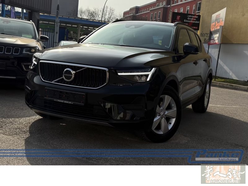 Volvo XC40 Essential 2WD 8G*LED*Virtuall