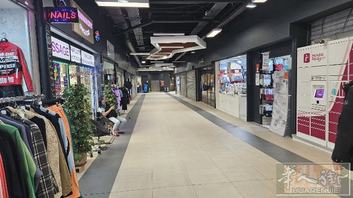 🔥 巴黎18区｜中心商圈空店出售/出租｜低租金可做多业态  📍 位置：巴黎1