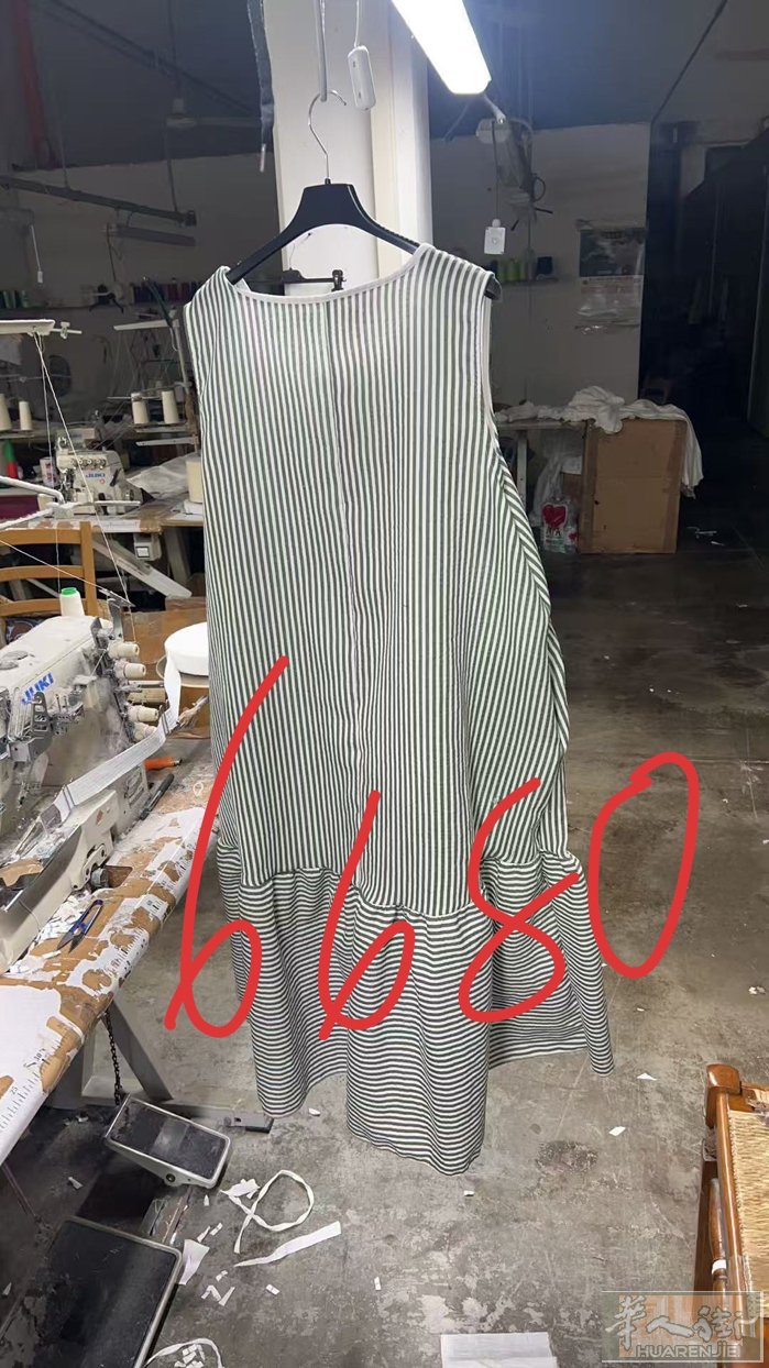 五美大烟囱附近招车工单身；夫妻的都可以模特简单～；不吃打包菜；工资月发；