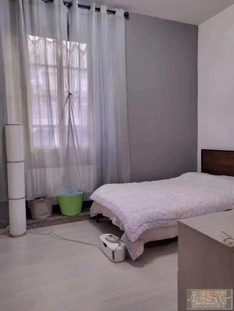 微信milanzufang001 红线loreto附近，pasteur地铁口四分