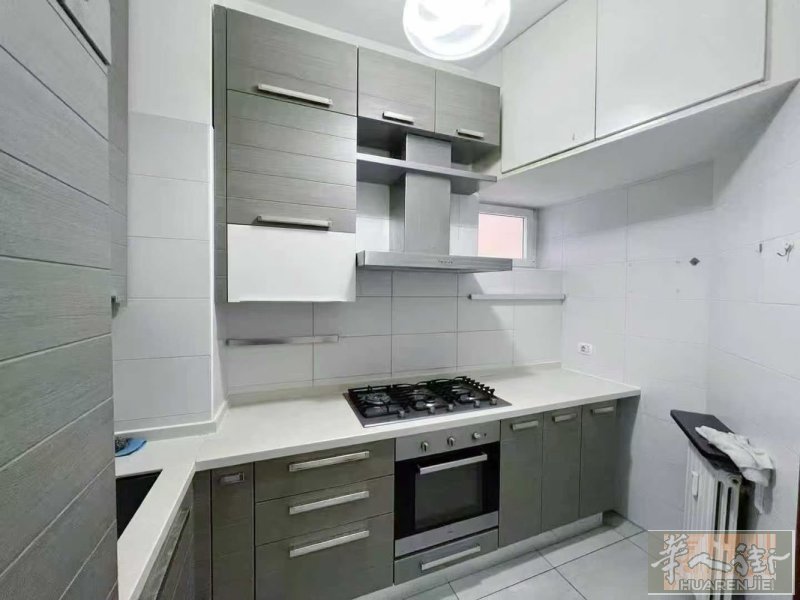 微信milanzufang001 🏡米兰Affori Centro 地铁口三室