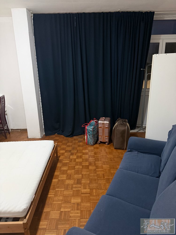 padova 火车站附近国泰楼上有一间大房间出租长期的只限女的
