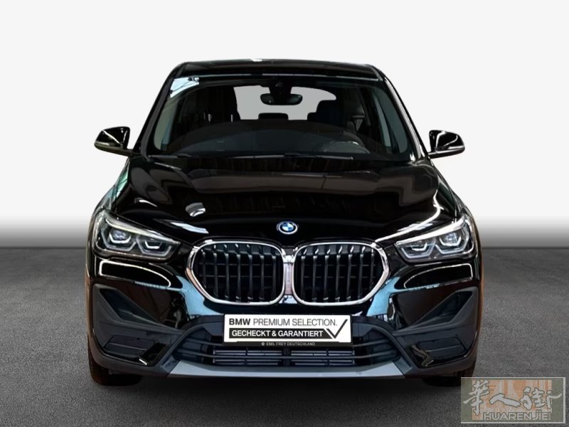 宝马x1 xdrive250e 油电混合动力自动挡 7cv、2022年5万公里
