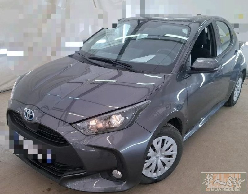 丰田TOYOTA Yaris Hybride  Berline Hybride