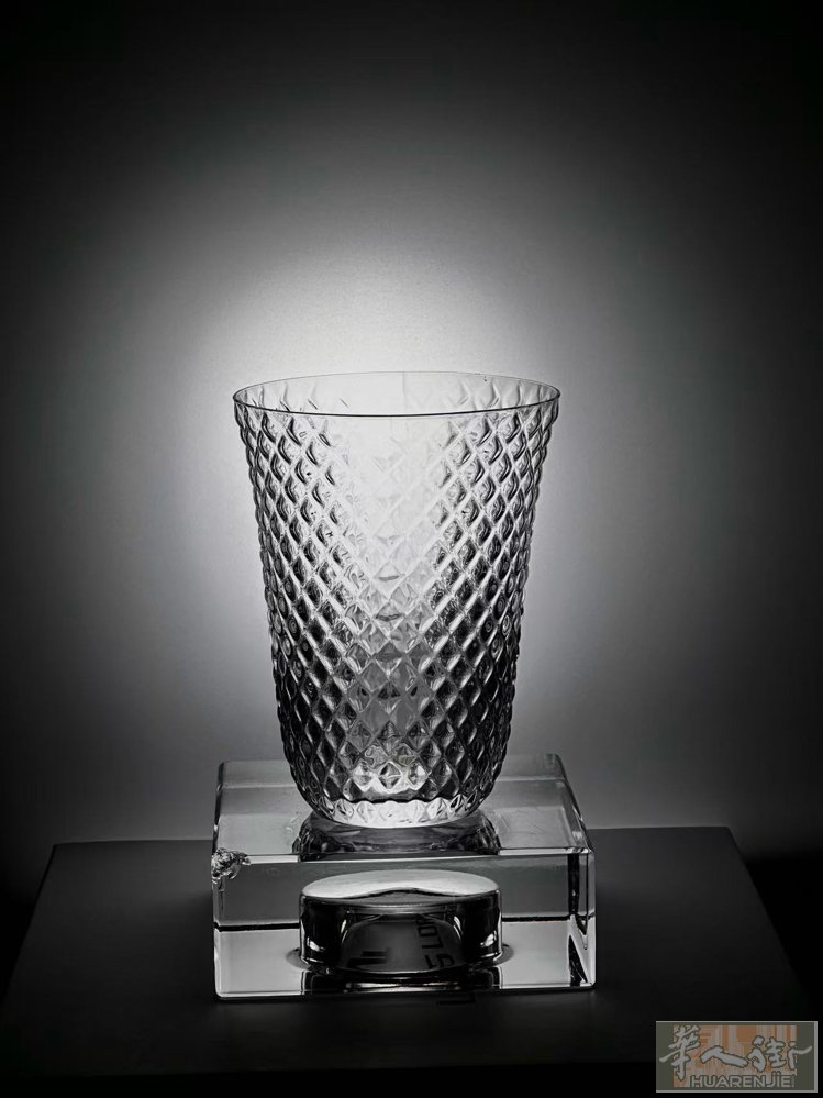 现货供应·高级玻璃杯  目前有这几款高质量餐厅玻璃杯，主打高端餐饮质感。线条利落