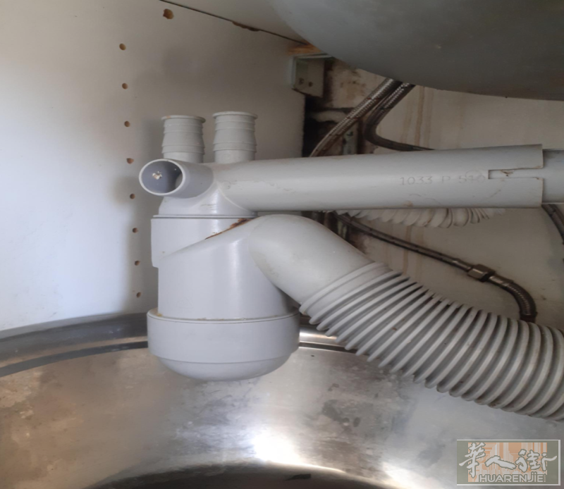 🔧 水电维修、漏水、下水道堵塞、浴室翻新都可以，多年维修、装修经验，专治各种疑难杂症。电话：0616115079